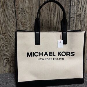 MICHAEL Michael Kors Black and Cream Structured Tote